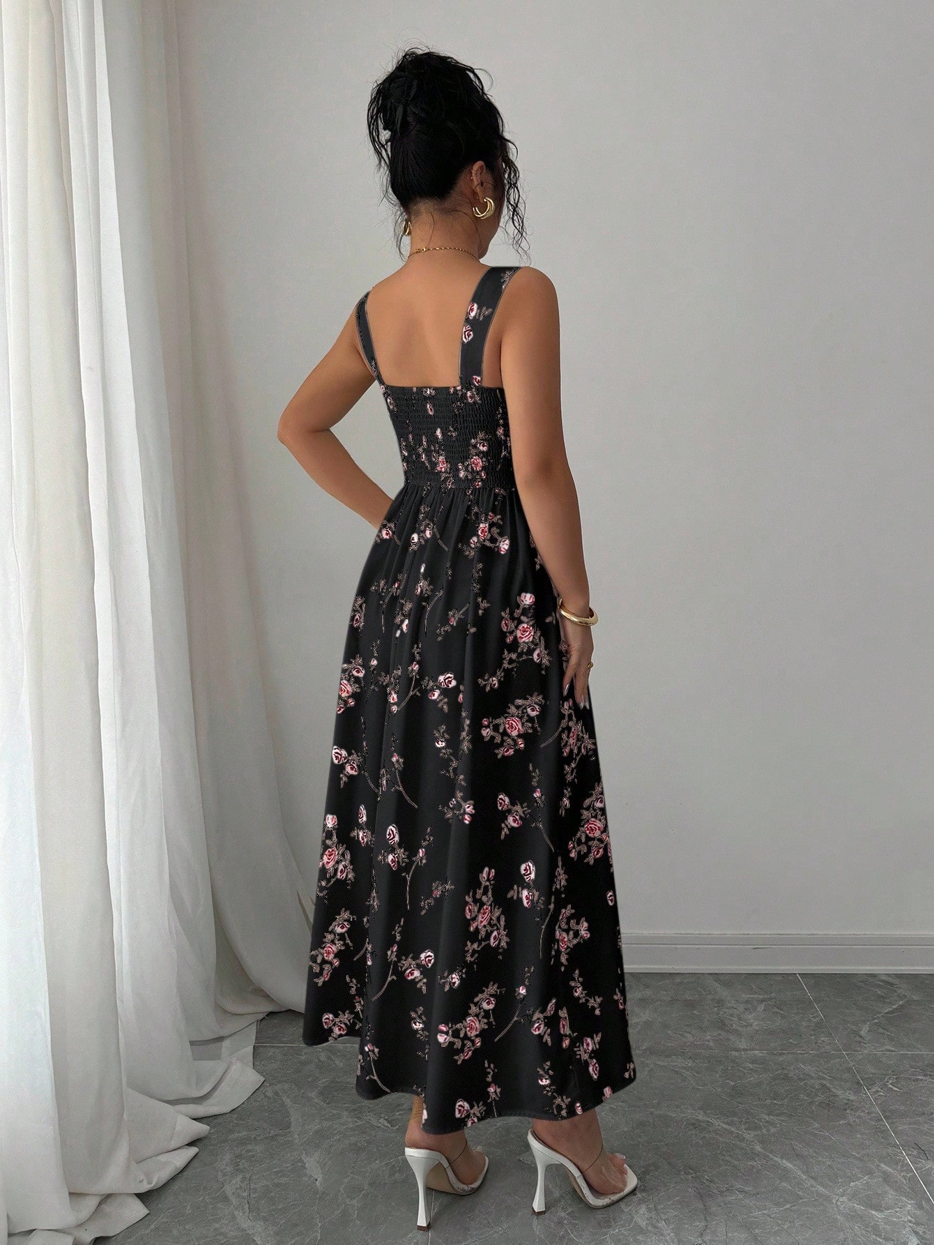 Damesjurk met bloemenprint, mi - French Vintage Floral Midi Dress recensie en prijs
